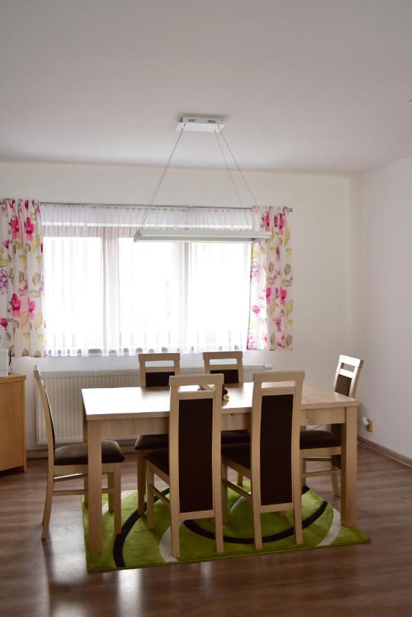 Apartman Lukov Lukov  Eksteriør billede